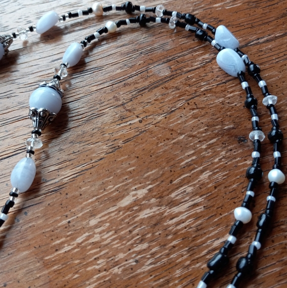 Handmade Blue Lace Agate Crystal Beaded Necklace!!!!! - Picture 6 of 8